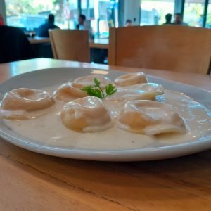 Sorrentinos en migliore cafe y almuerzos en bahia blanca